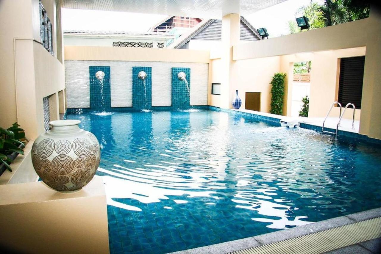 42Grand Residence Bangkok Exterior foto